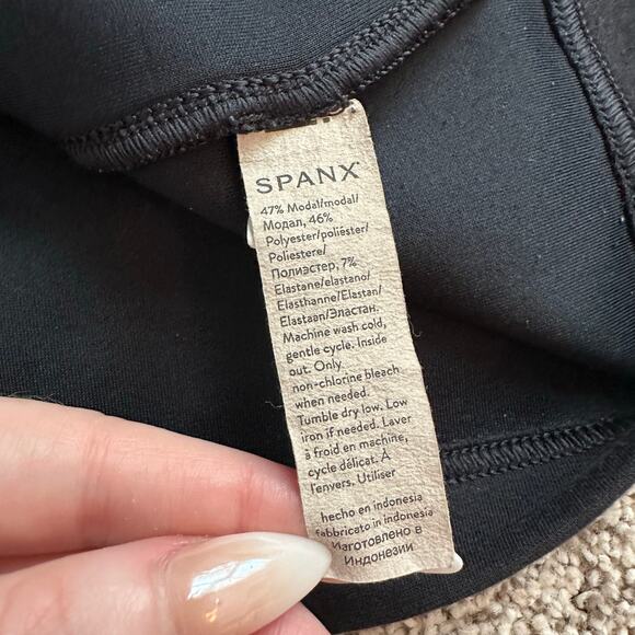 SPANX black sleeveless turtleneck top size L - Picture 7 of 11